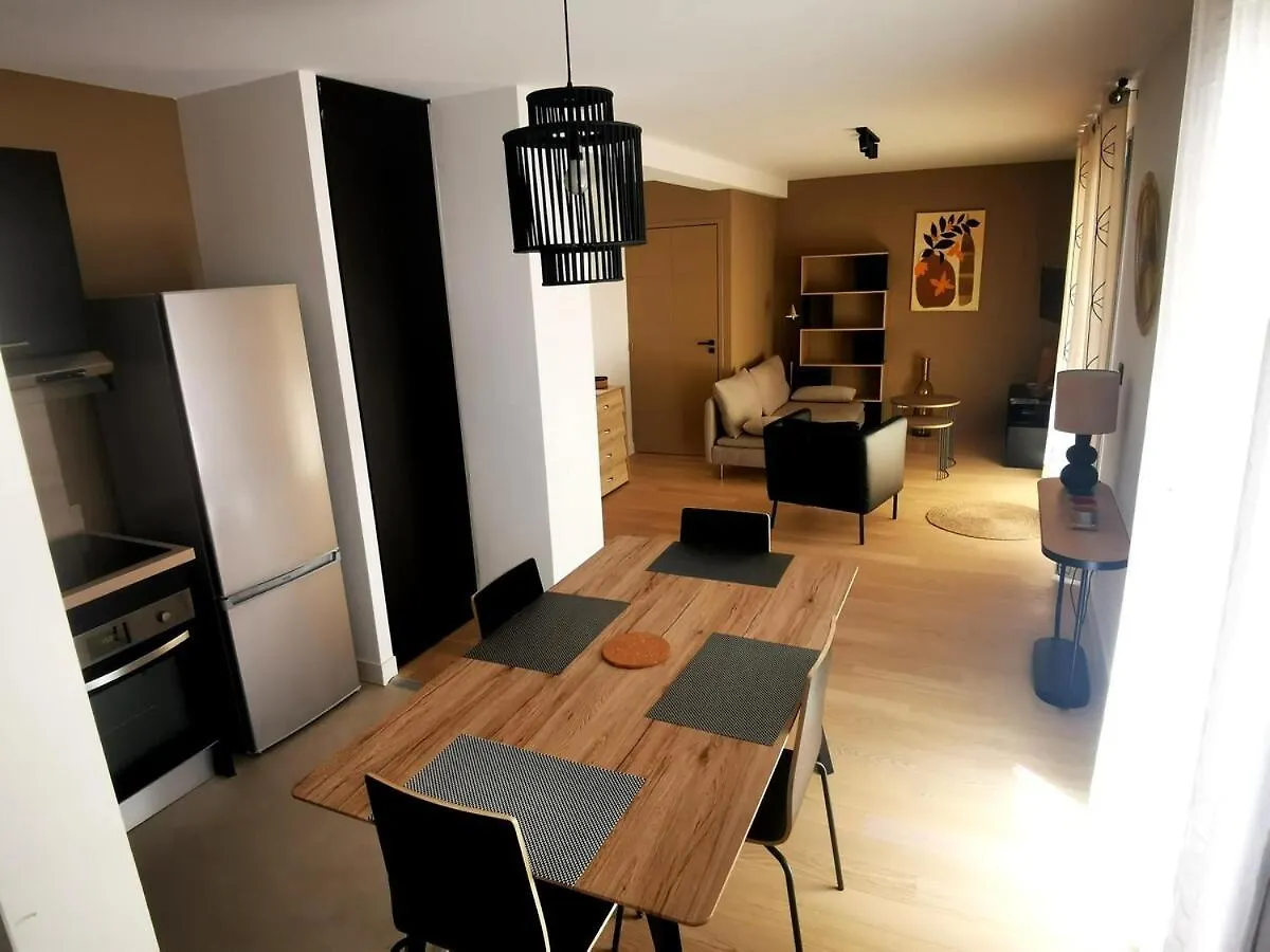 Toulouse, Bourse Nice And Comfortable Family Apartment  툴루즈