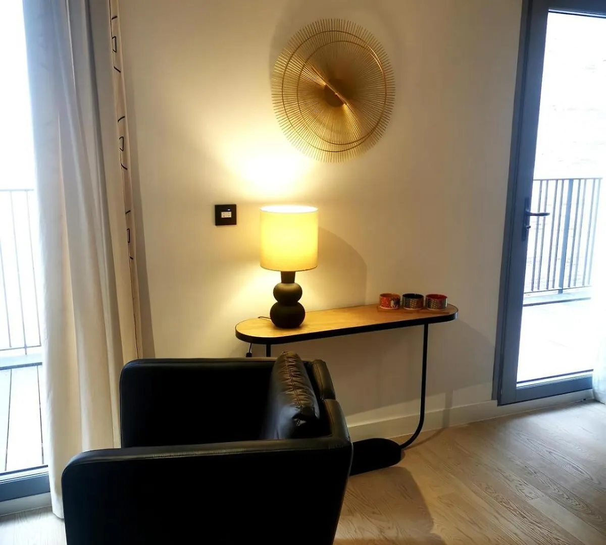 Toulouse, Bourse Nice And Comfortable Family Apartment 툴루즈